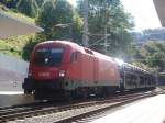 br-1016-1116/8185/br-1016-030-mit-autozug-bei BR 1016 030 mit Autozug bei Feldkirch auf dem Weg nach Buchs am 22.09.2007